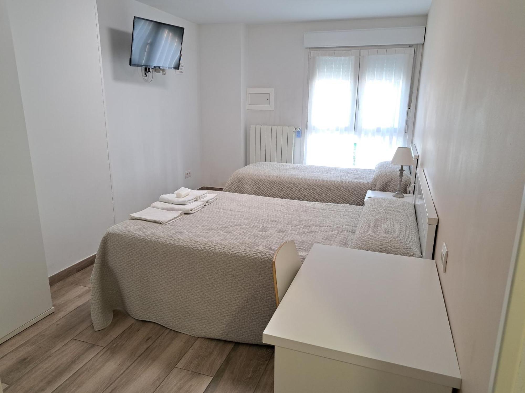 Pension Iruna Santurtzi ภายนอก รูปภาพ